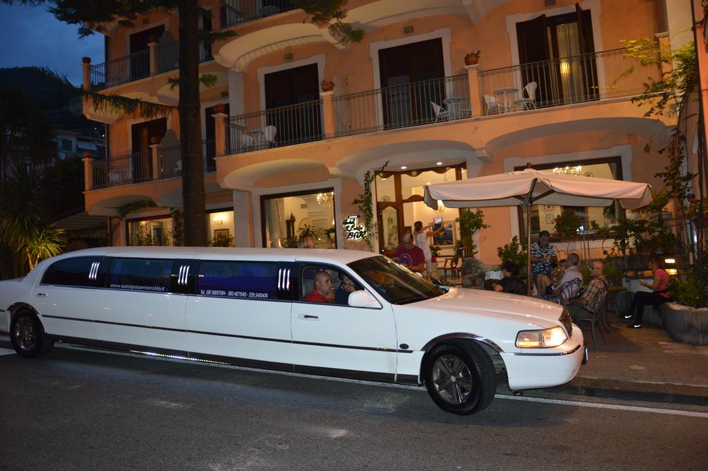 Hotel Santa Lucia Minori Exterior foto