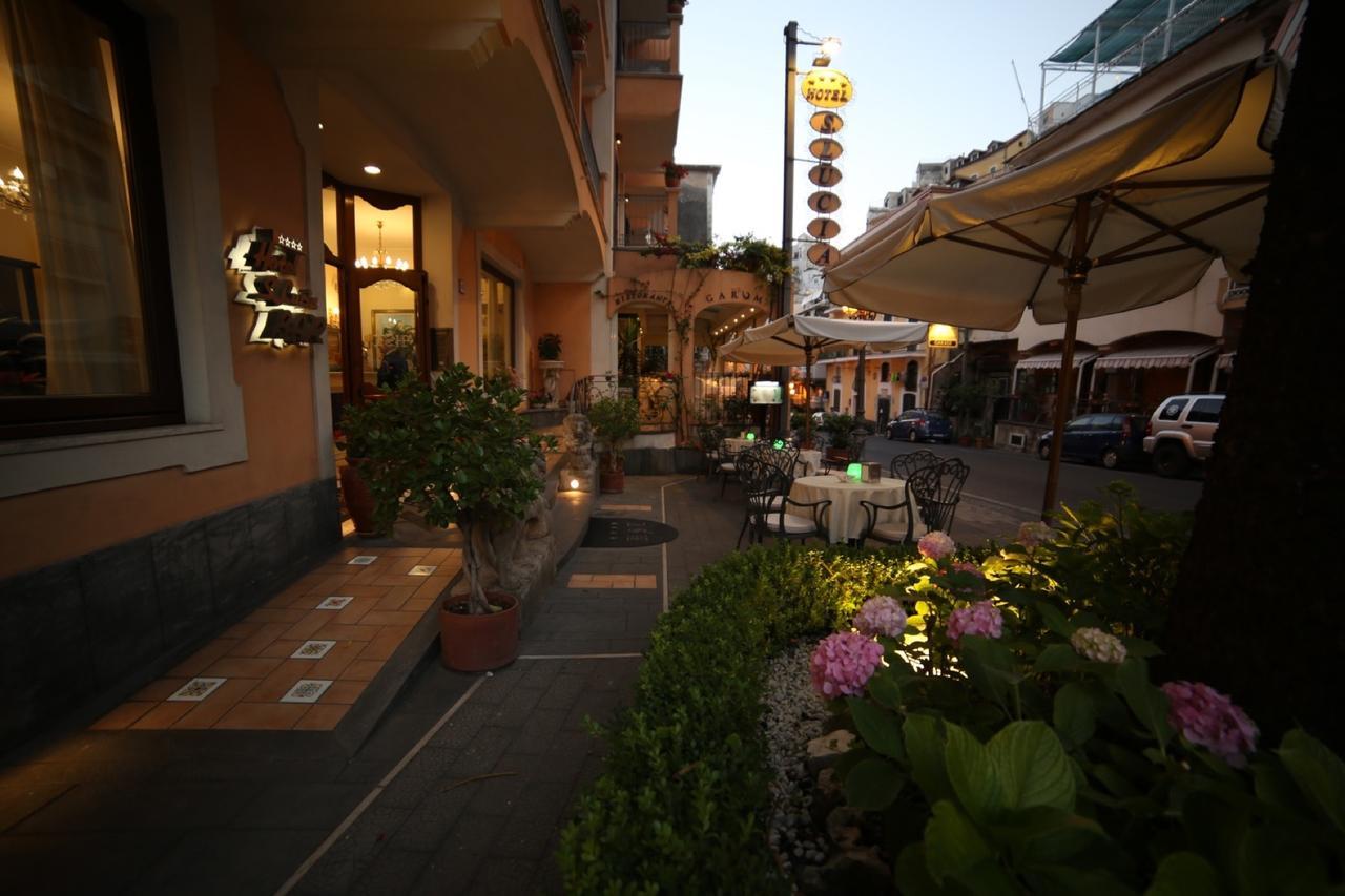 Hotel Santa Lucia Minori Exterior foto